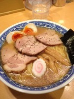 「特製らーめん」@中華そば 青葉 つくば店の写真