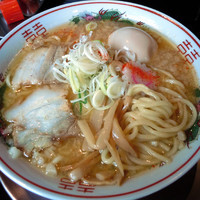 「中華そば味噌（お試し期間￥５００）＋味玉（クーポン）」@肉煮干し中華そば さいころの写真