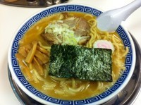 「大勝軒らーめん　（中盛、800円）」@らーめん 凌駕の写真