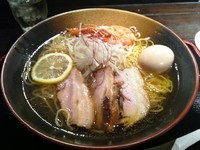 「焼き海老塩肉そば＋味玉」@頂上和風そば 浜の麺バカの写真