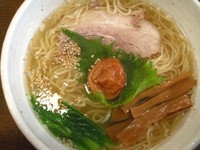 「梅塩らーめん」@らーめん 美学屋の写真