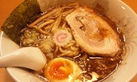 「ラーメン（麺少なめ）」@頑者の写真