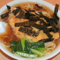 「納豆らーめん（麺少なめ 700円）」@らーめん佐高の写真