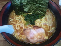 「ラーメン＋大盛（\500＋\180）」@せい家 原宿店の写真