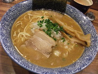 「醤油煮干しそば」@らーめん 稲垣 ラーメン燈郎店の写真