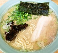「長浜ラーメン(バリカタ)+半チャーハン(600円+350円)」@長浜ラーメン あづま つくば店の写真
