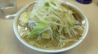 「小ぶた（ニンニク）」@ラーメン二郎 京成大久保店の写真