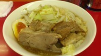 「ラーメン並ニンニク700円」@モッコリ豚の写真