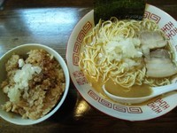 「中華ソバ650円＋炊き込みご飯100円」@中華ソバ 伊吹の写真