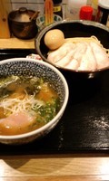 「濃厚魚介つけ麺　味玉　鶏チャーシュートッピング」@麺屋 一燈の写真