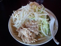 「ラーメン680円　野菜多め,ﾆﾝﾆｸ無し,脂少なめ」@麺とび六方の写真