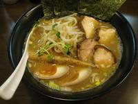 「鶏濃厚魚介得らぁめん：900円」@TOKYO 鶏そば TOMOの写真