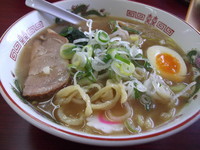 「濃厚ラーメン　750円」@ら～めん 俺の空の写真