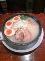 「生姜塩ラーメン３４０円(ｷｬﾝﾍﾟｰﾝ価格)通常６８０円」@つけ麺屋 麦亭 上板橋支店の写真