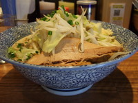 「ラーメン（中盛）」@ラーメン燈郎の写真