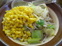 「野菜味噌らーめん+コーン(100円)」@ラーメン 東横 笹口店の写真