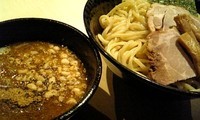 「濃厚極太つけ麺 800円 ＋大盛 無料」@つけめんSAWAの写真