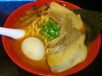 「特製ラーメン赤」@麺処 寅路の写真