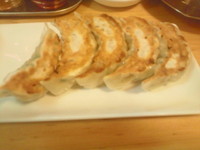 「焼餃子（5個） 250円」@餃子房の写真