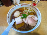 「特醤油らぁ麺」@Japanese Soba Noodles 蔦の写真