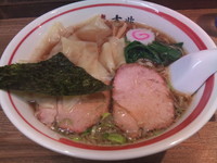 「ワンタンメン（\850）」@青竹平打ち中華そば 麺壱吉兆の写真