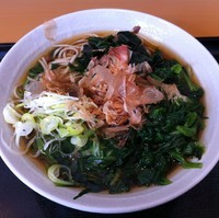 「ほうれん草そば（￥360）」@名代 富士そば 三田店の写真