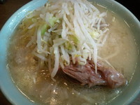 「小ラーメン ニンニク少し」@ラーメン二郎 池袋東口店の写真