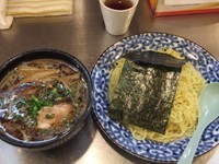 「醤油ざる・中盛り　650円」@柳麺 はな火屋の写真