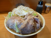 「小豚　ニンニク」@ラーメン二郎 八王子野猿街道店2の写真