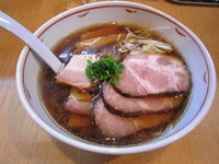 「チャーシュー醤油らぁ麺」@Japanese Soba Noodles 蔦の写真