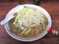 「普通盛　小・ニンニク少なめ」@ラーメン二郎 品川店の写真