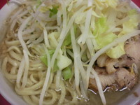 「小ラーメン（７００円）」@ラーメン二郎 小岩店の写真