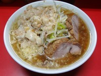 「小ラーメン（700円）麺硬めニンニクアブラ」@ラーメン二郎 上野毛店の写真