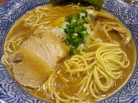 「醤油煮干そば」@らーめん 稲垣 ラーメン燈郎店の写真