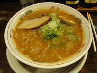 「スタミナみそラーメン」@白馬童子 枚方店の写真