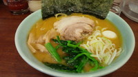 「濃厚豚骨ラーメン（醤油）700円」@横浜ラーメン 黒潮家の写真