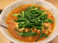 「タンタンメン中辛＋ニラ」@杏華埜の写真