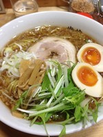 「味玉らー麺」@らーめん処 歩やの写真