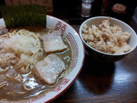 「【期間（夜）限定】山尾ソバ８００円＋豚のごはん」@中華ソバ 伊吹の写真