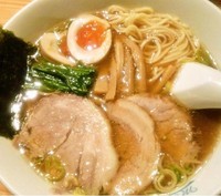 「中華そば 得のせ（880円）」@morrisの写真