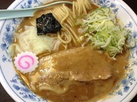 「中華そば 中（700円）」@東池袋大勝軒 ROZEOの写真