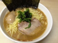 「ラーメン＋味付たまご（￥700＋￥80）」@横浜ラーメン 町田家 町田本店の写真