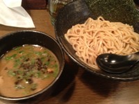 「つけ麺(中盛り・あつもり)」@つけ麺処 銀座 利休の写真