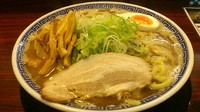 「魚介豚骨ラーメン中780円」@らーめん伏竜 本店の写真