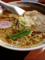 「しょうゆらーめん」@そば処 栗山の写真