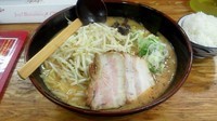 「味噌ラーメン 767円＋大盛158円」@かつじゅんの写真
