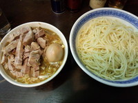 「つけチャーシュー＋味玉」@中華そば べんてんの写真