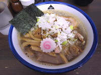 「中華そば+くだき肉」@つけめん 玉 本店の写真