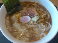 「ワンタン中華そば（小盛） ￥700」@中華そば・つけ麺 タナカ90の写真