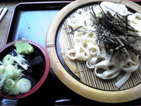 「ざるひもかわうどん￥400」@山田製麺所 本店の写真